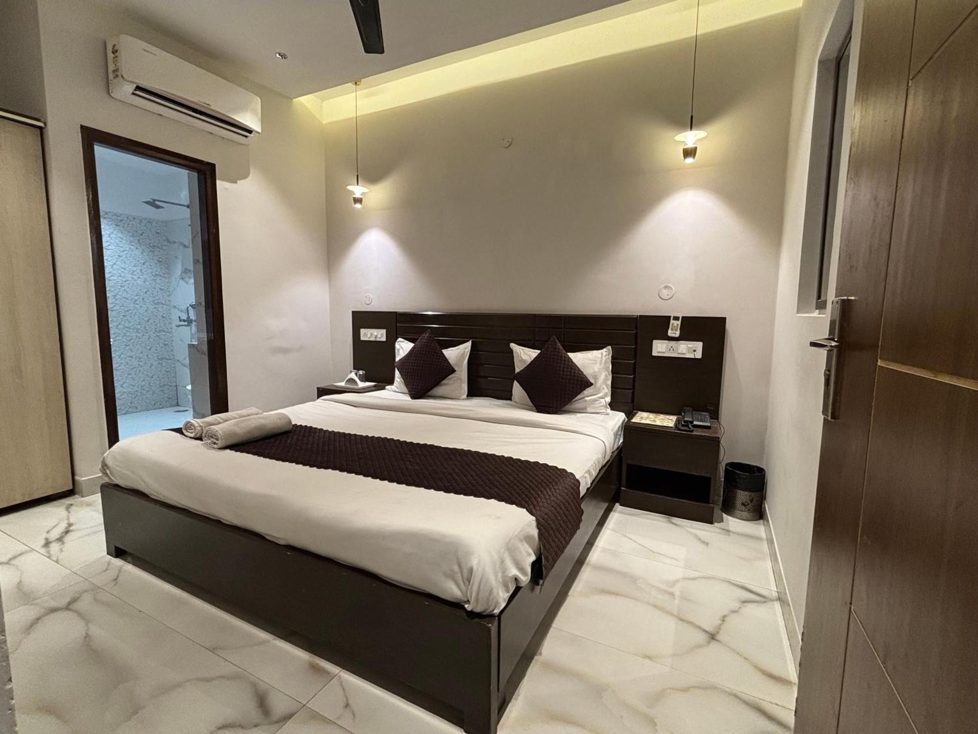 Hotel Casa Mohali ภายนอก รูปภาพ