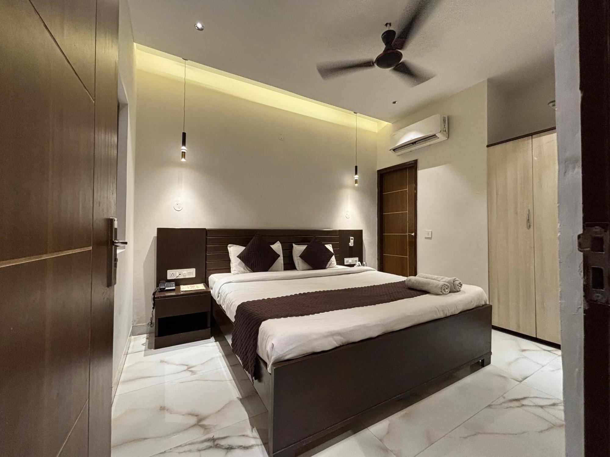 Hotel Casa Mohali ภายนอก รูปภาพ