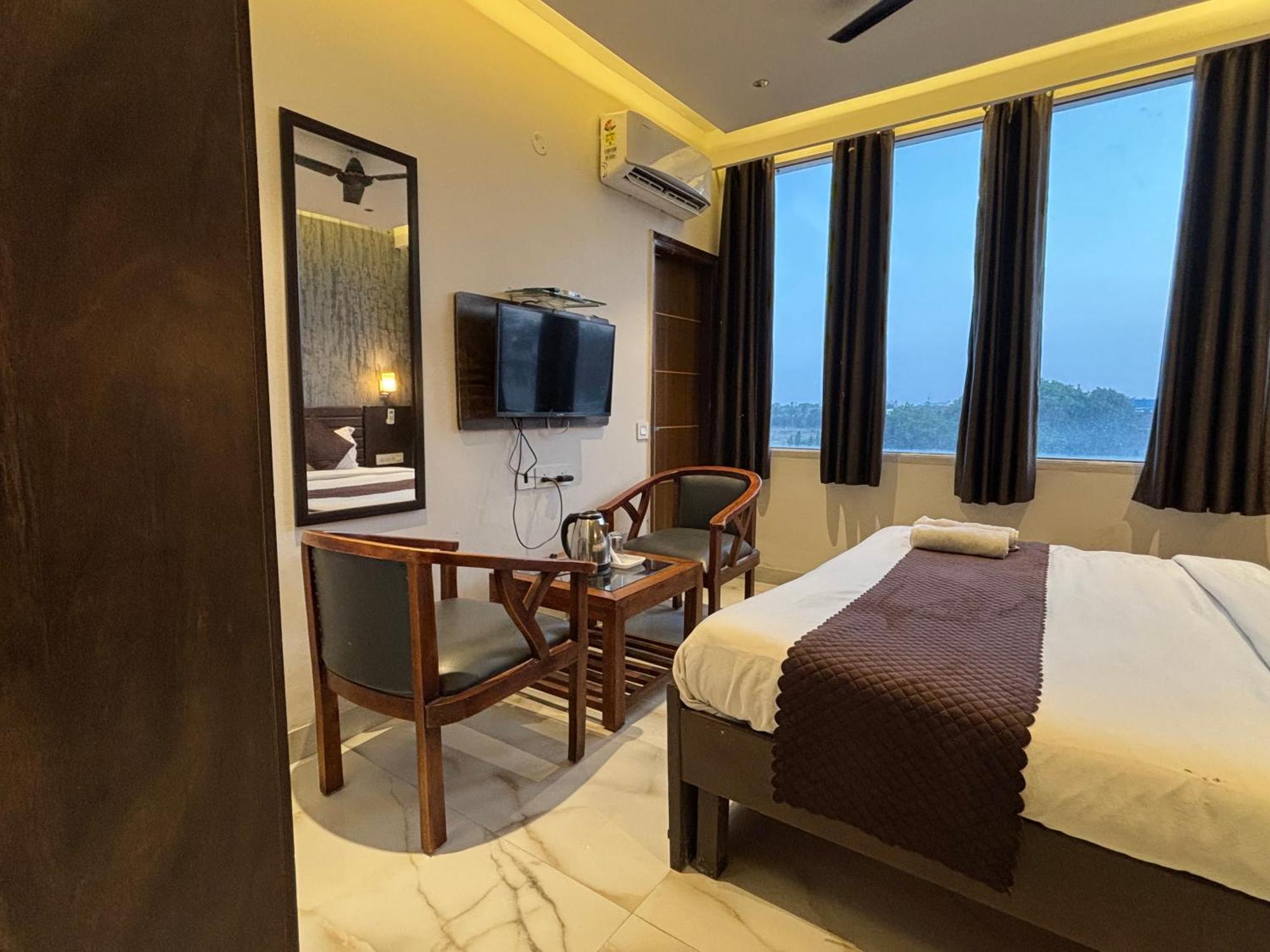 Hotel Casa Mohali ภายนอก รูปภาพ